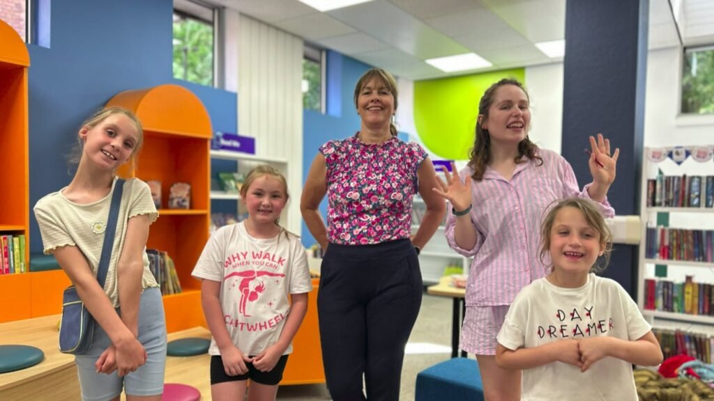 Youngsters sign up to take part in Summer Reading Challenge – Lichfield Live®